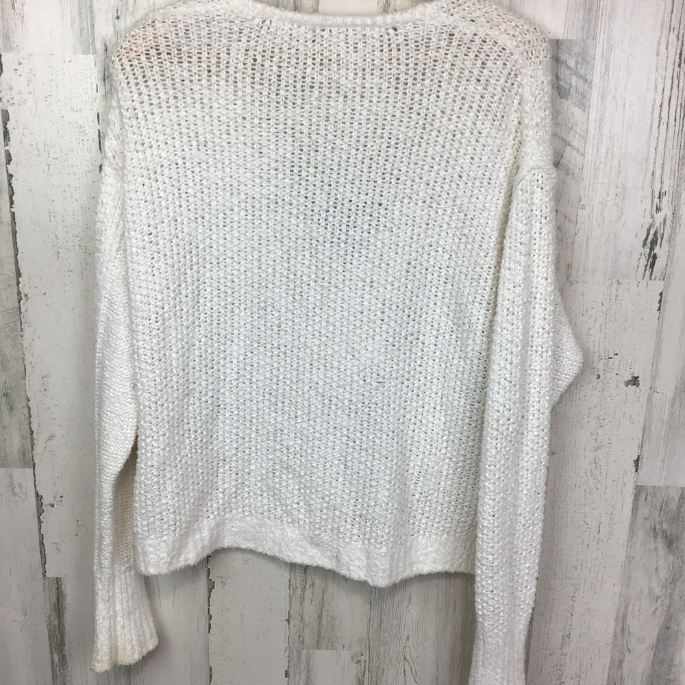 Free People Coco V-Neck Knit Sweater in White Oversized XS Beach Cottage - Picture 3 of 9
